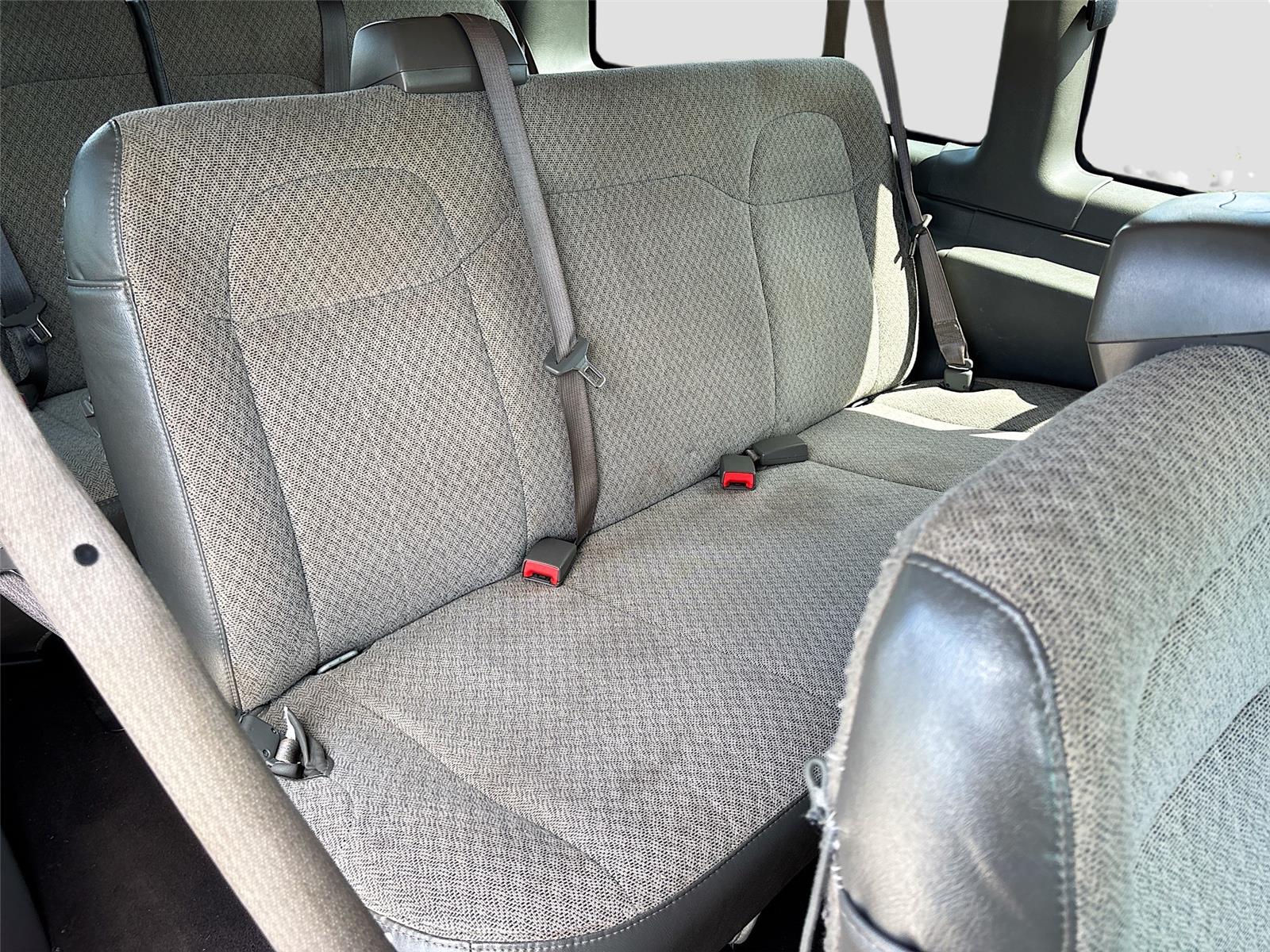 2019 Chevrolet Express Passenger LT