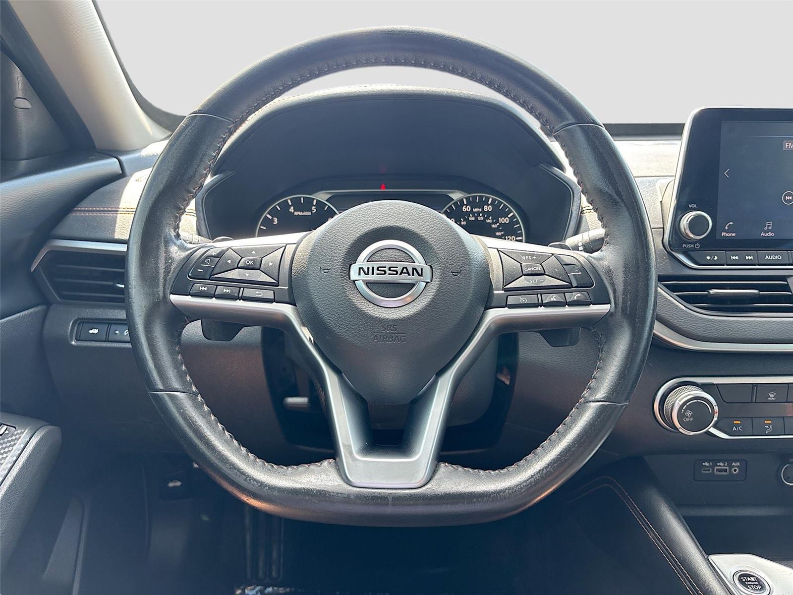 2022 Nissan Altima 2.5 SR