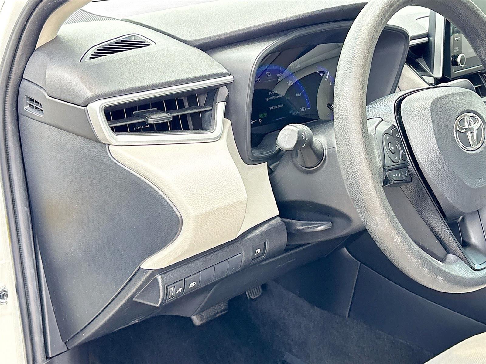 2021 TOYOTA COROLLA LE