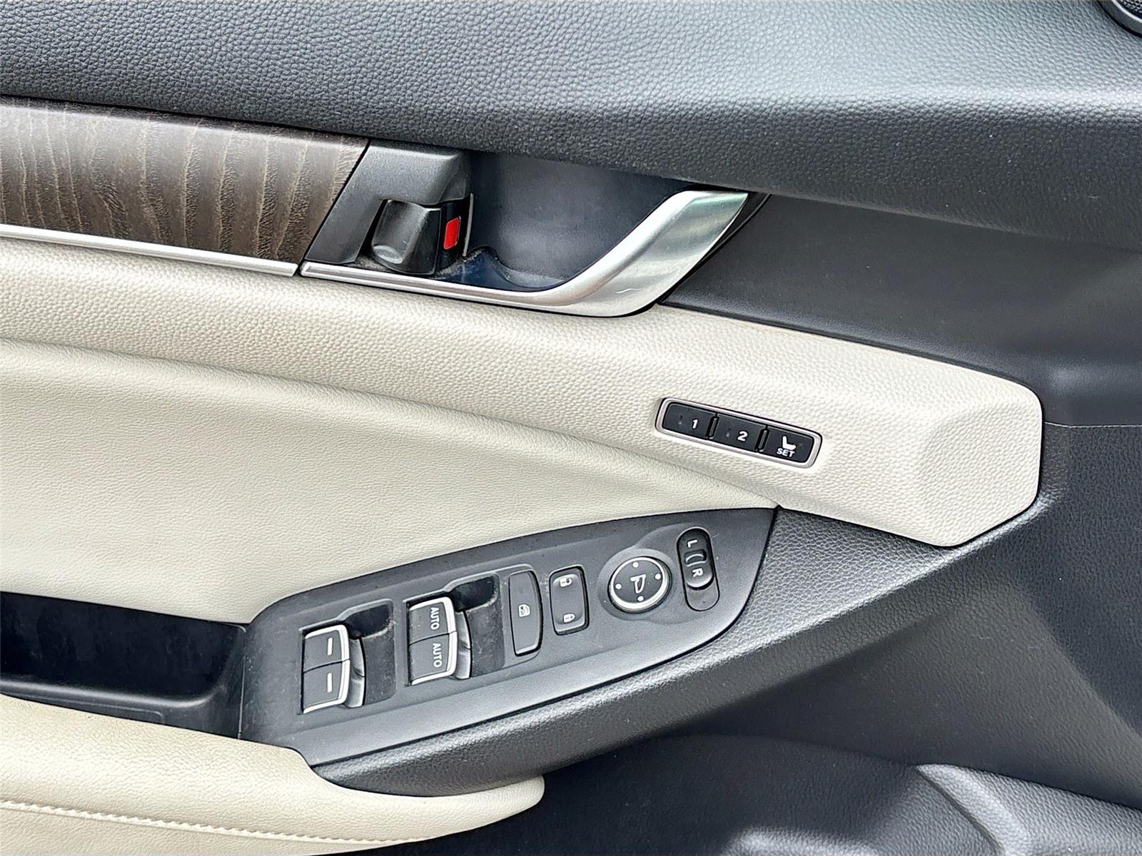 2018 Honda Accord Sedan Touring 1.5T
