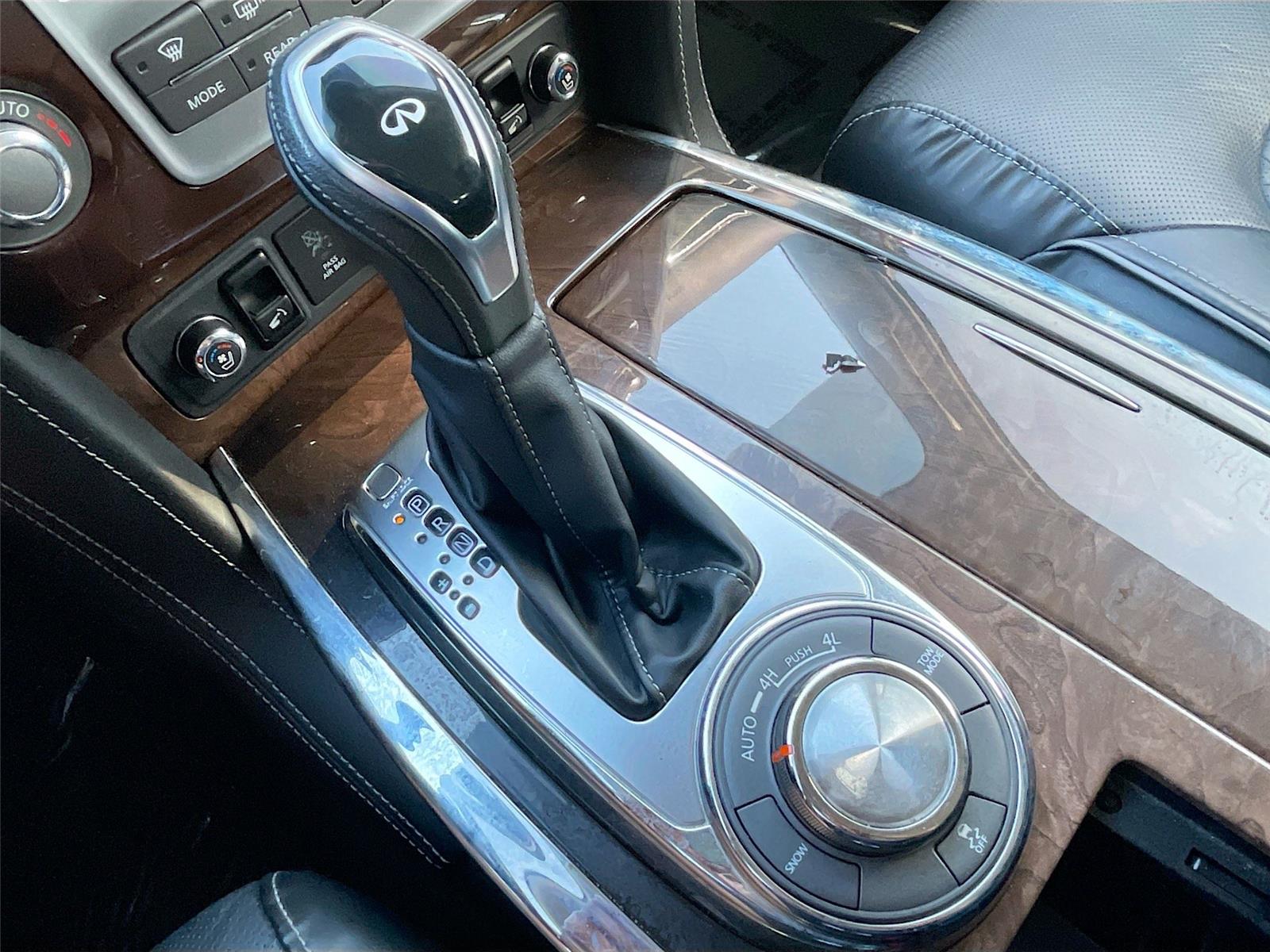 2019 INFINITI QX80 LUXE
