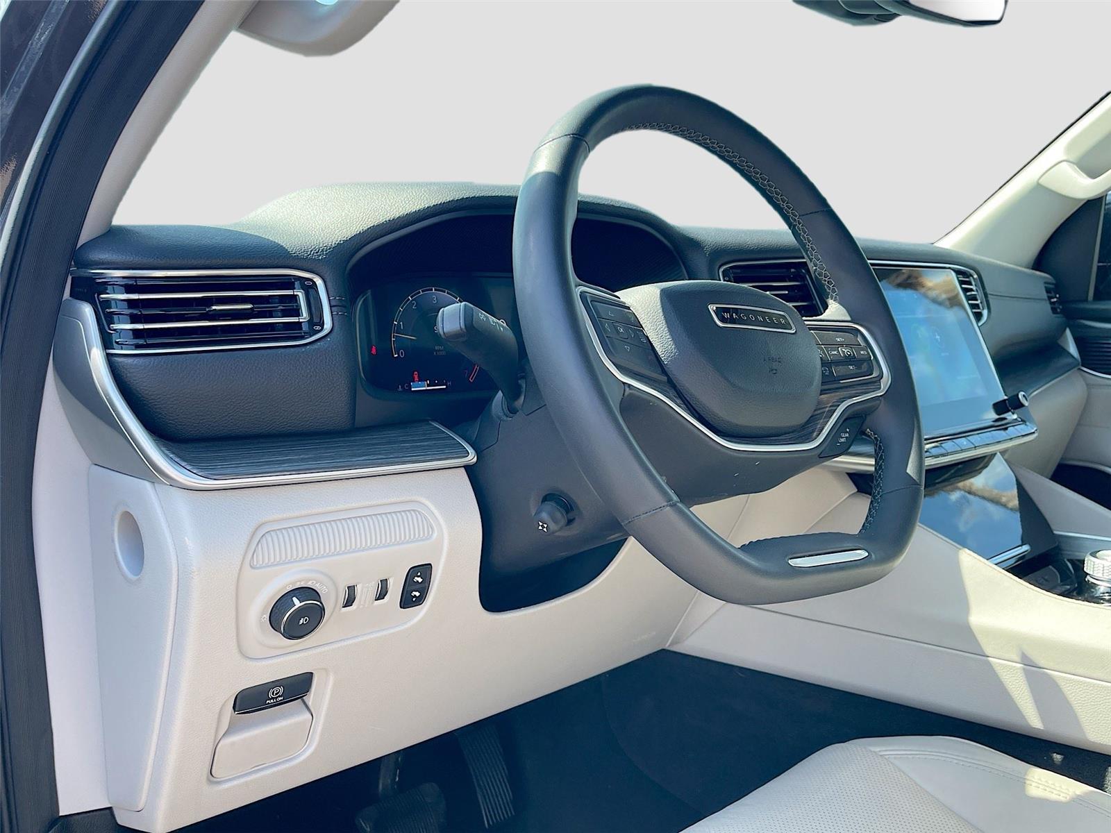2024 Jeep Wagoneer L Series II