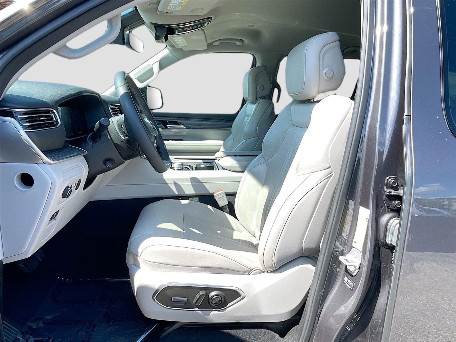 2024 Jeep Wagoneer L Series II
