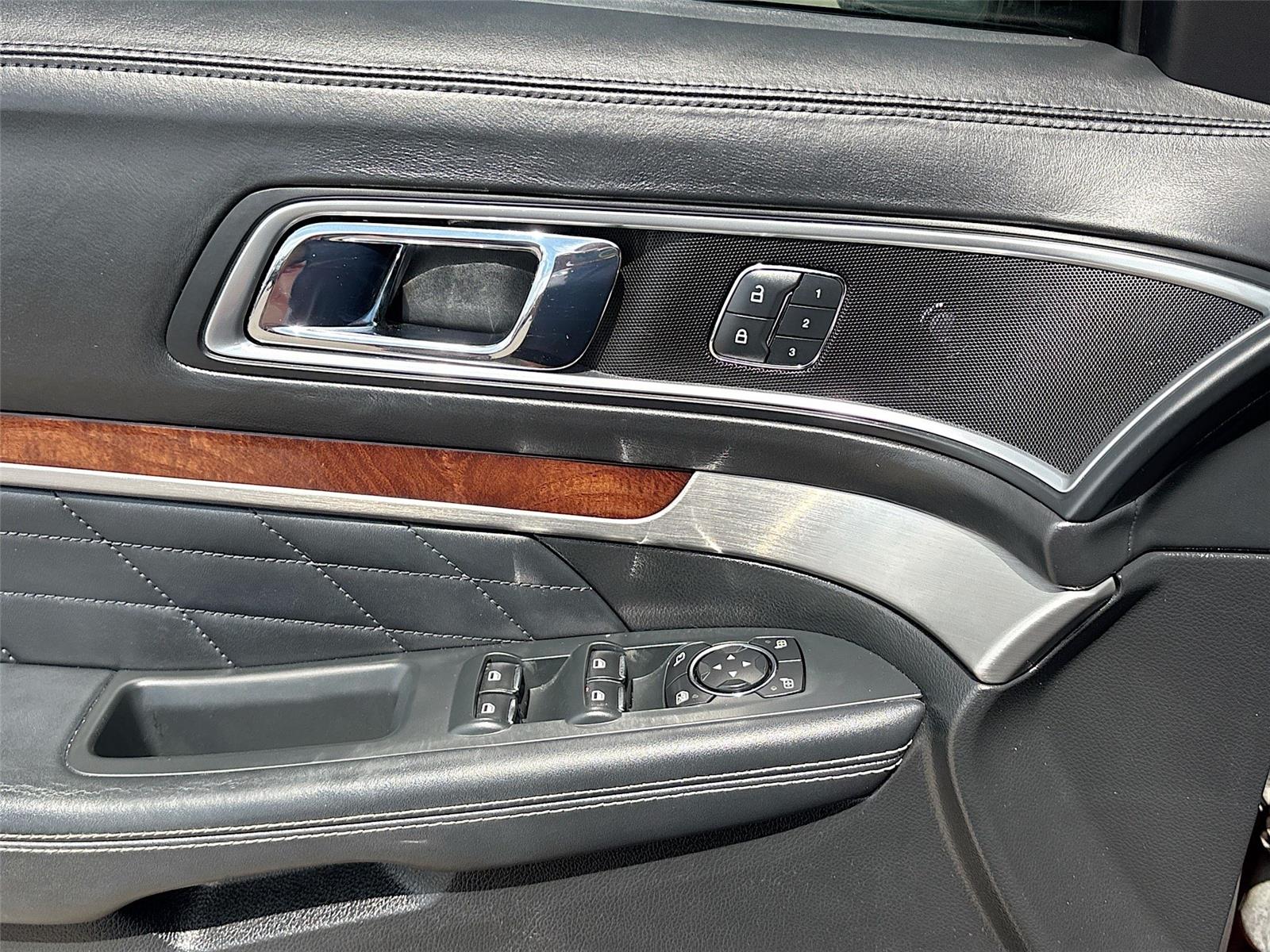 2016 FORD EXPLORER PLATIN