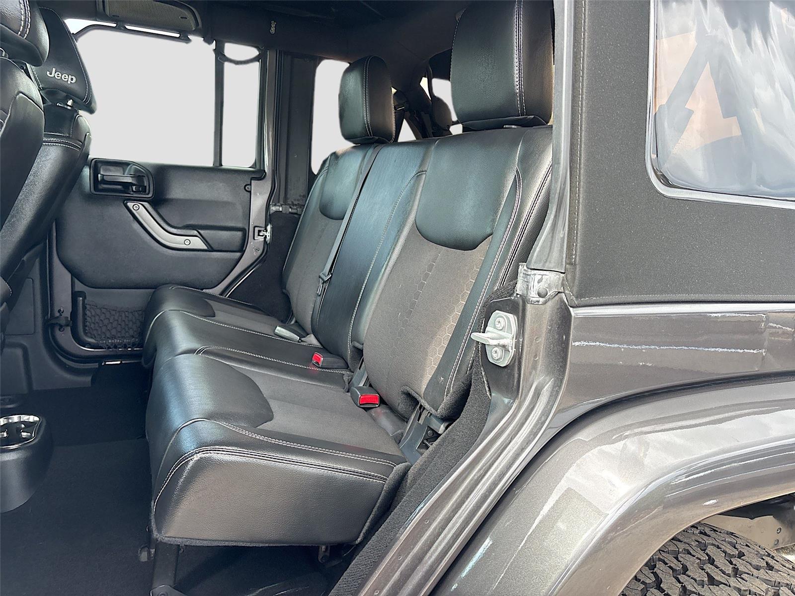 2016 Jeep Wrangler Unlimited Freedom