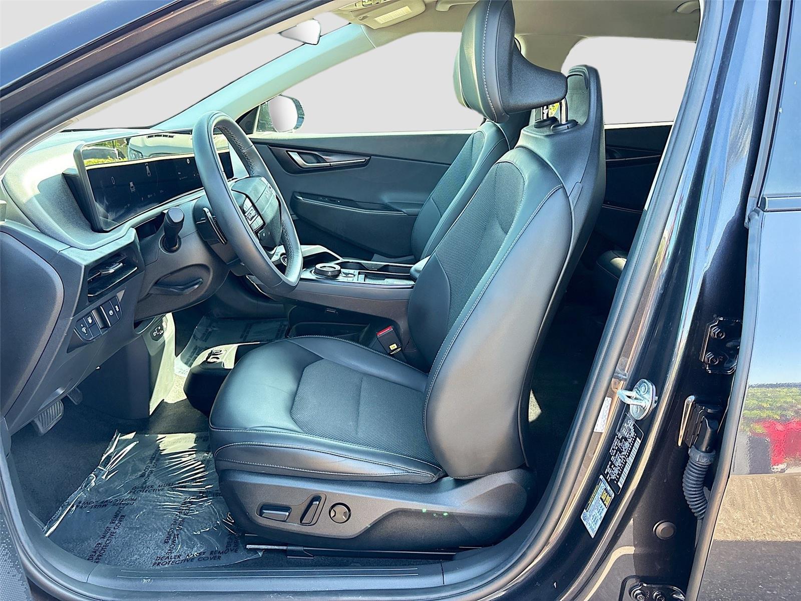 2025 KIA EV6 LIGHT/WIND/