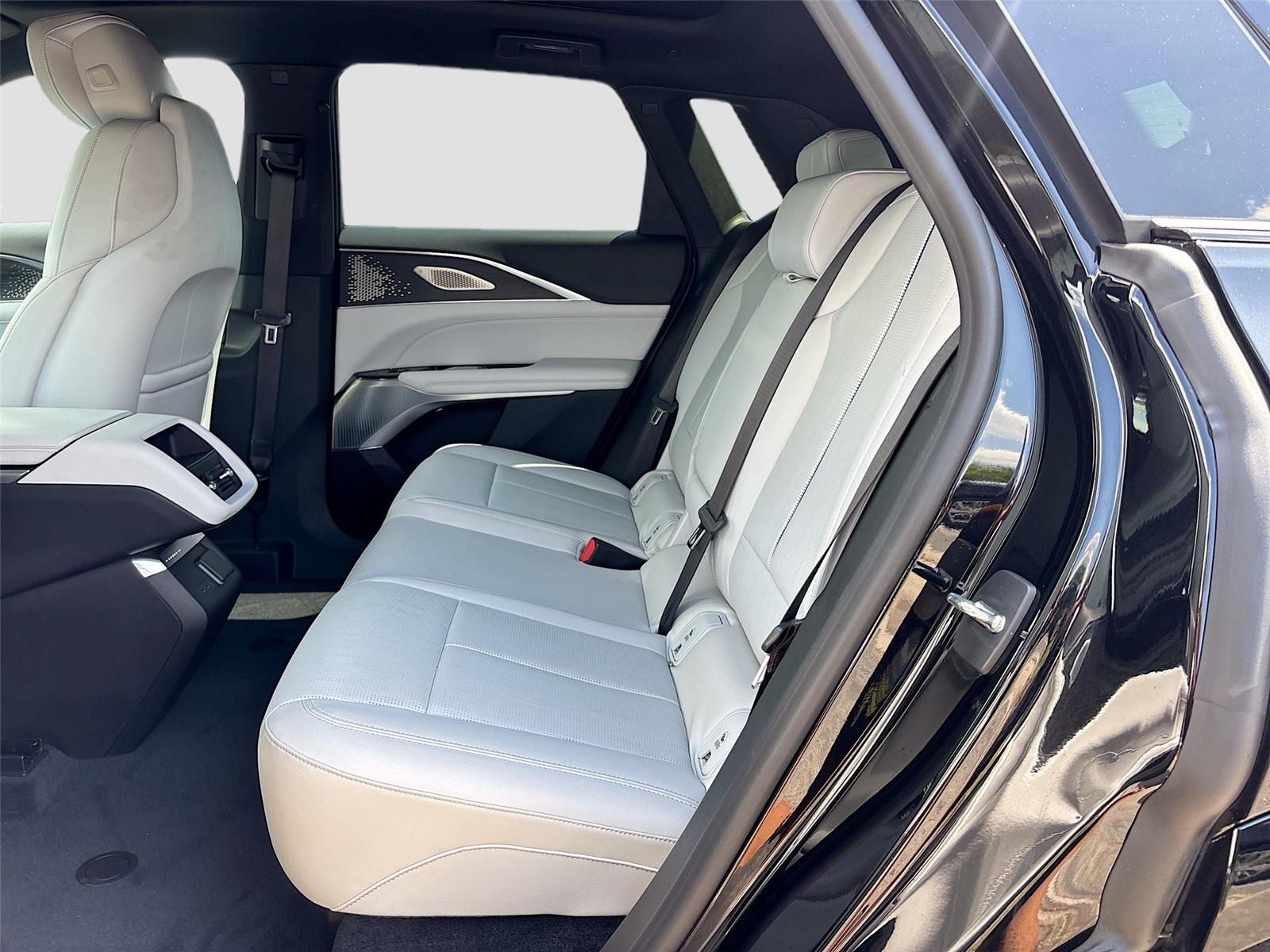 2023 Cadillac LYRIQ RWD Luxury