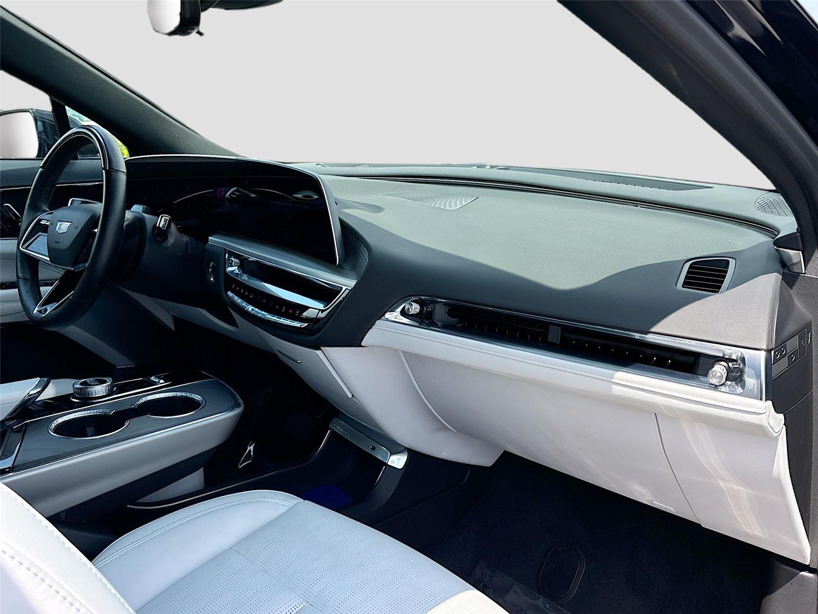 2023 Cadillac LYRIQ RWD Luxury