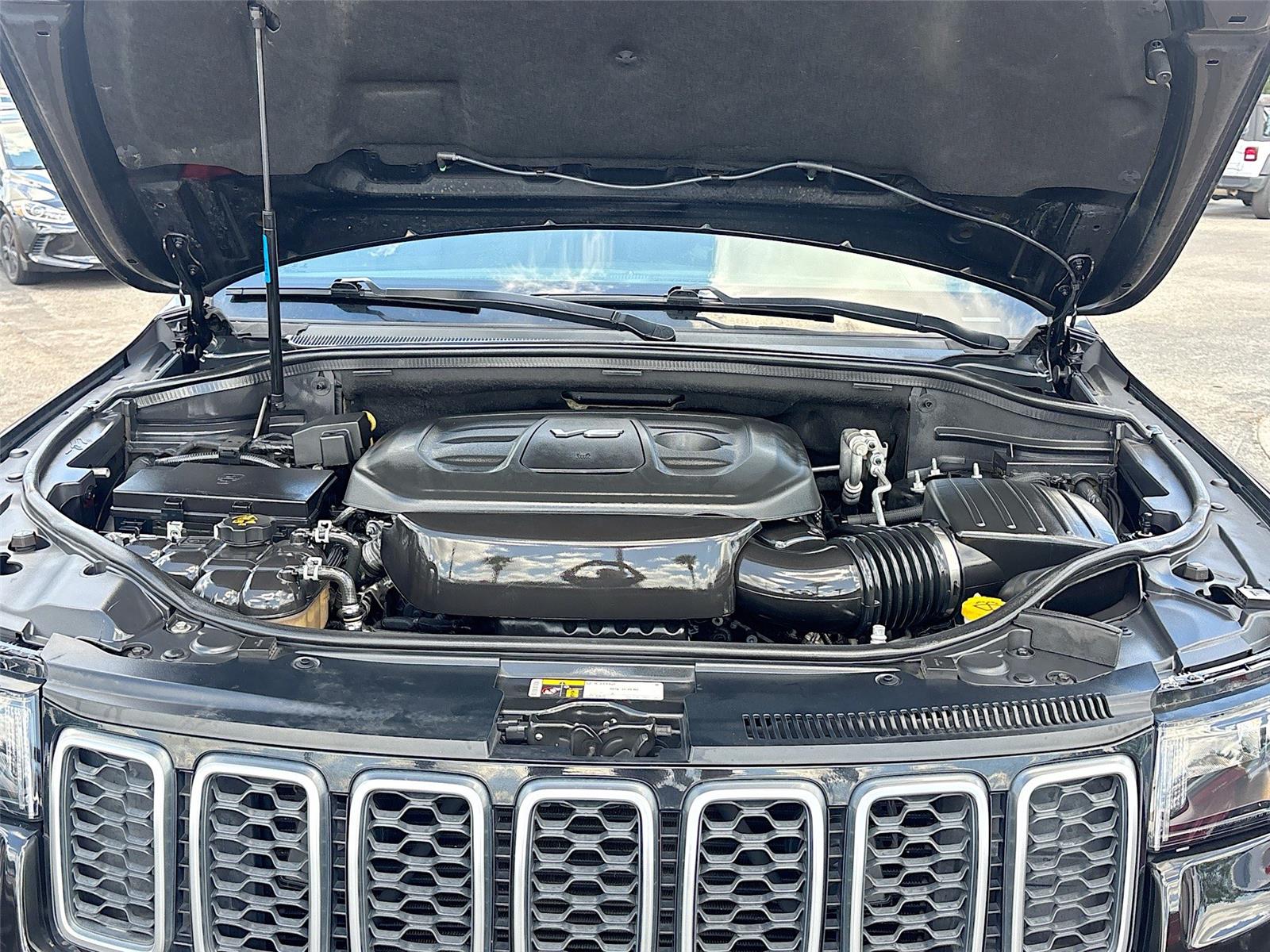 2018 Jeep Grand Cherokee Sterling Edition
