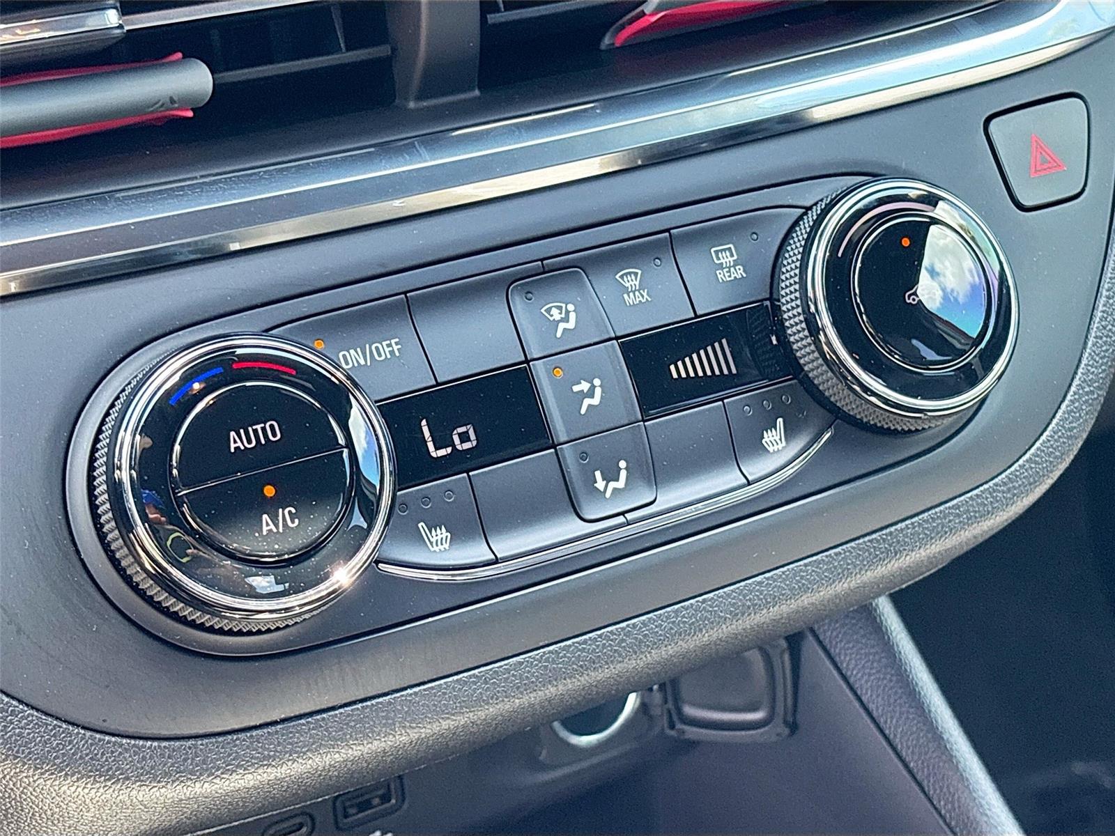 2024 Buick Envista Preferred