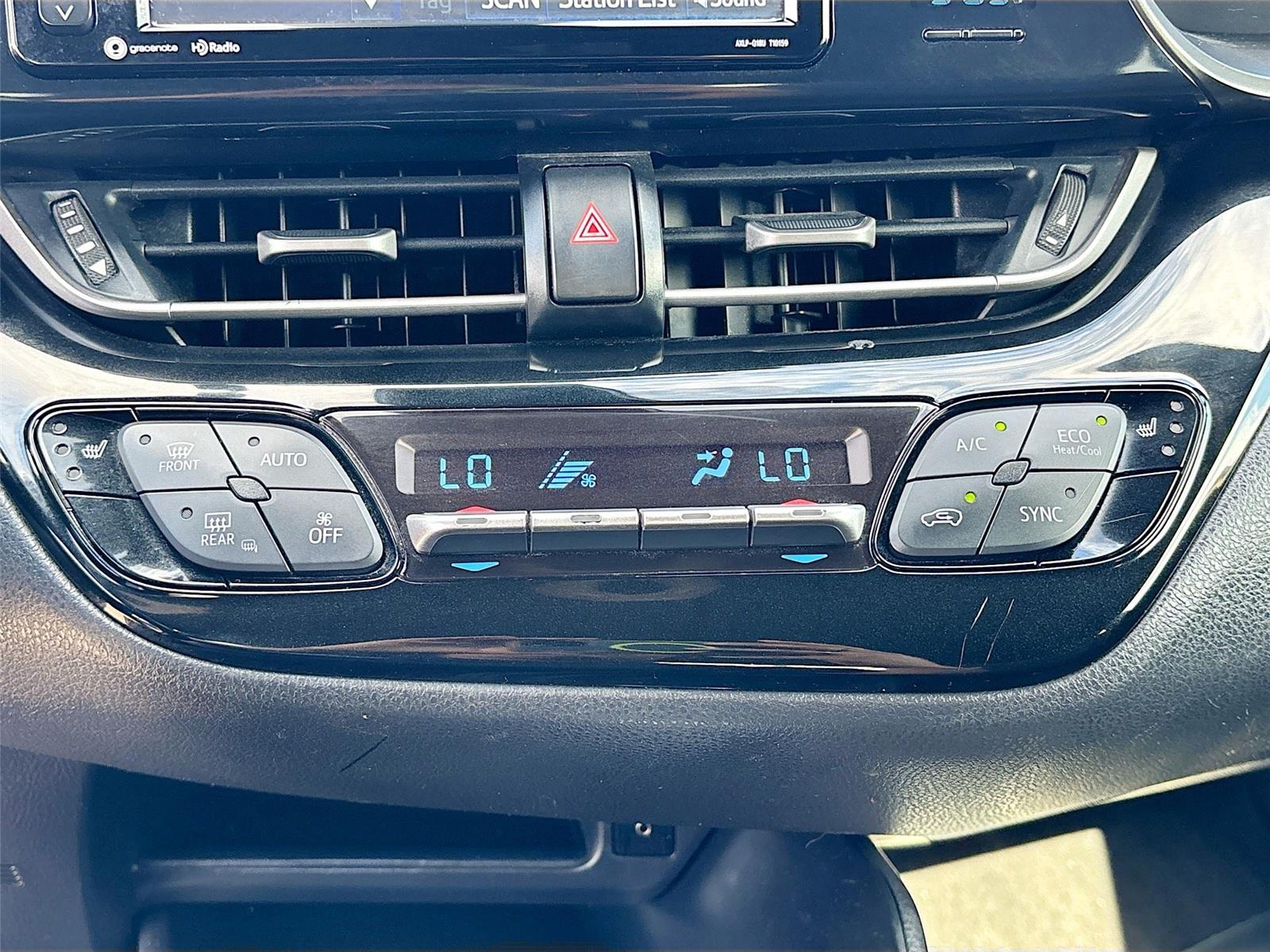 2018 TOYOTA C-HR XLE/XLE PR