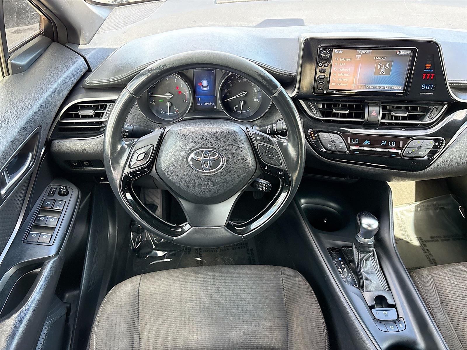 2018 TOYOTA C-HR XLE/XLE PR