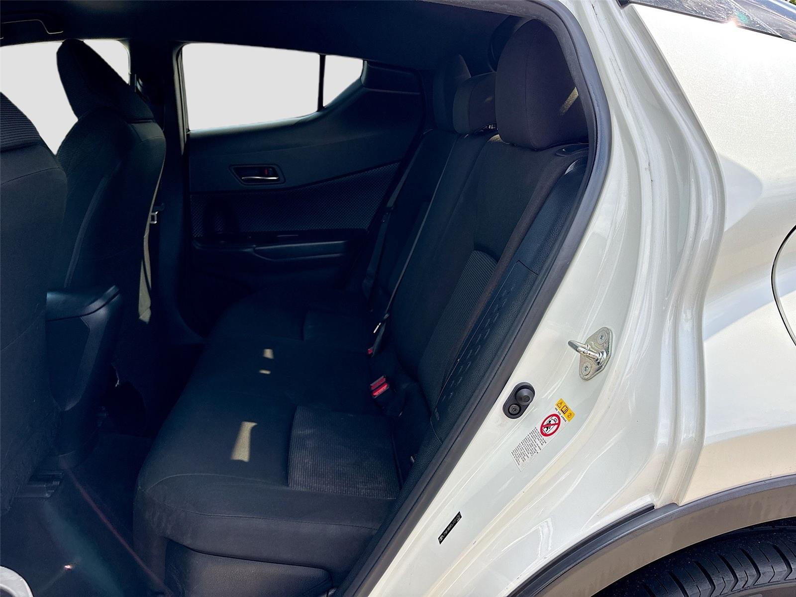 2018 TOYOTA C-HR XLE/XLE PR