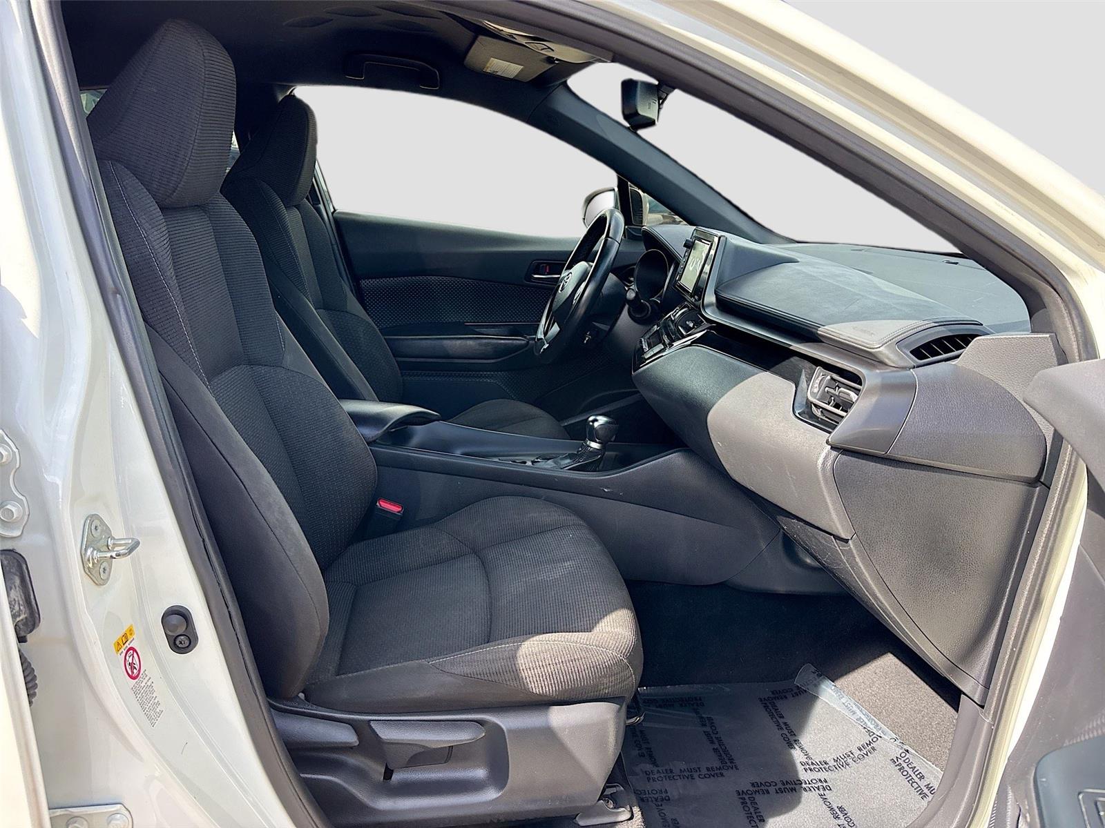 2018 TOYOTA C-HR XLE/XLE PR