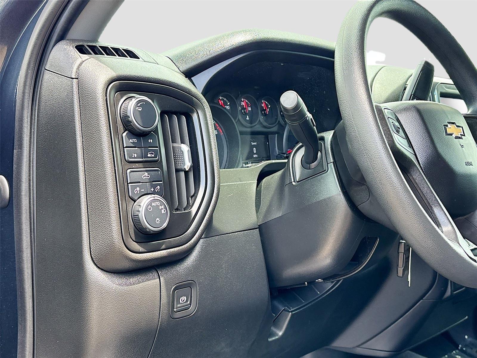 2020 Chevrolet Silverado 1500 Custom