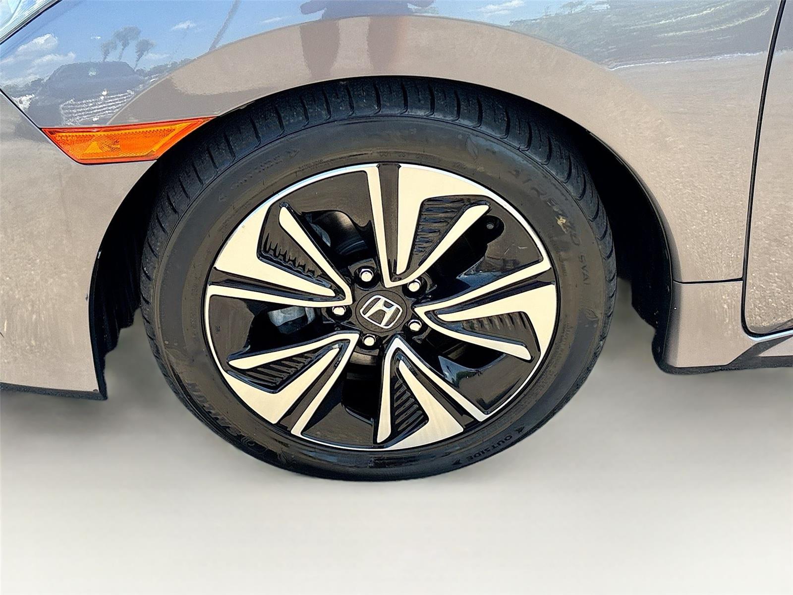 2017 Honda Civic Sedan EX-L
