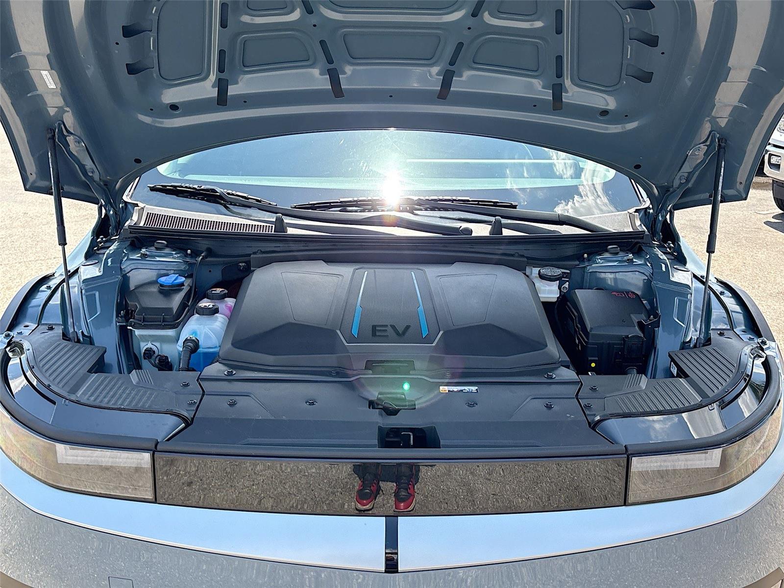 2024 Hyundai IONIQ 5 SEL