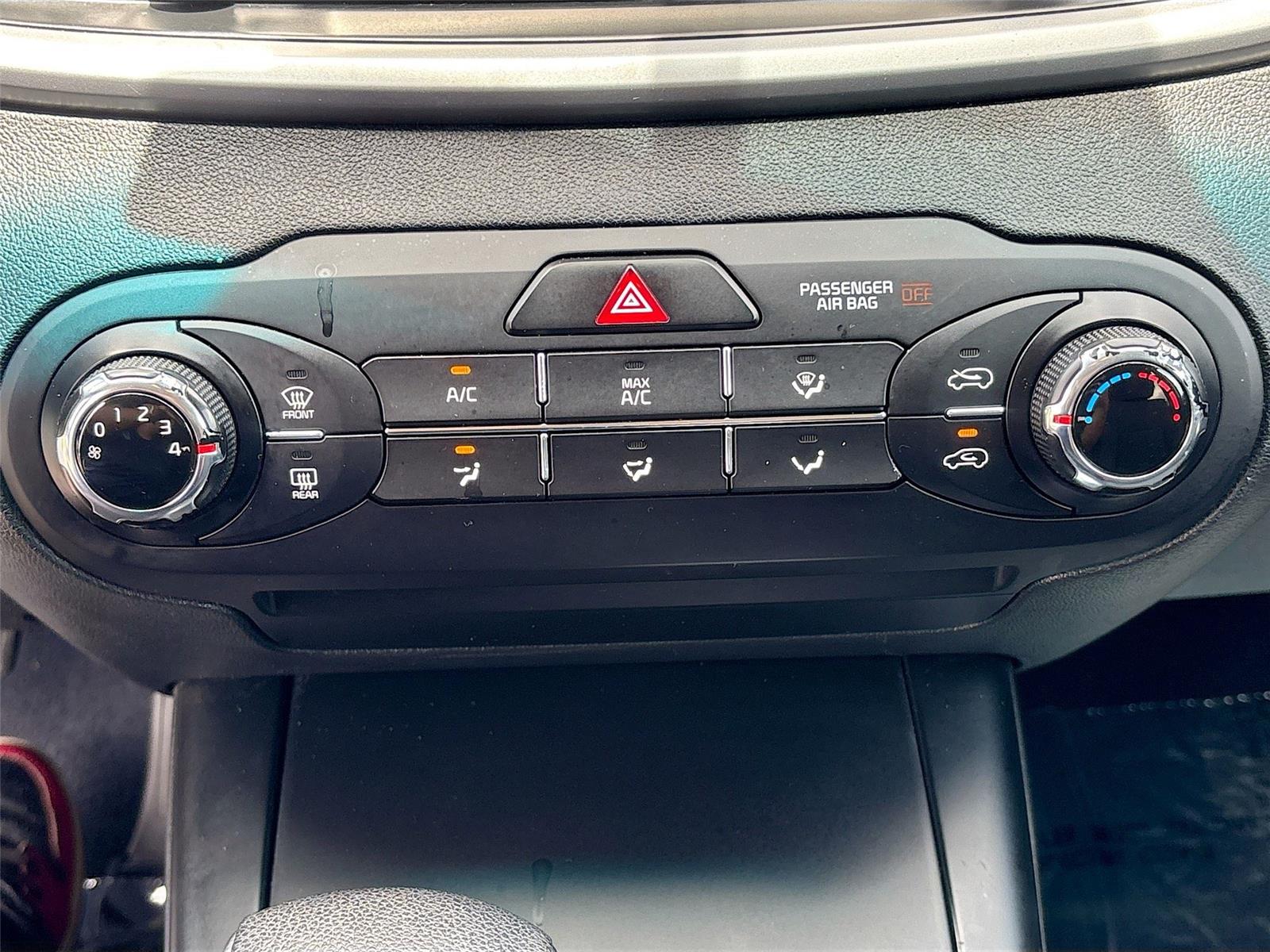 2020 Kia Sorento LX
