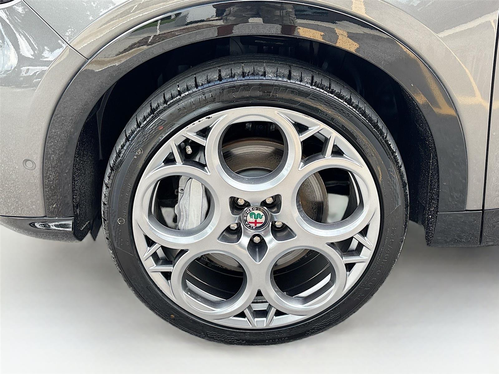 2024 Alfa Romeo Tonale Ti