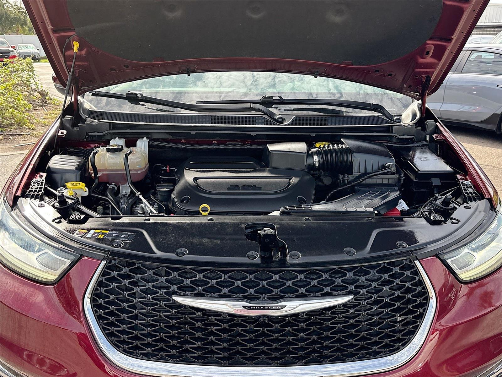 2023 Chrysler Pacifica Touring L