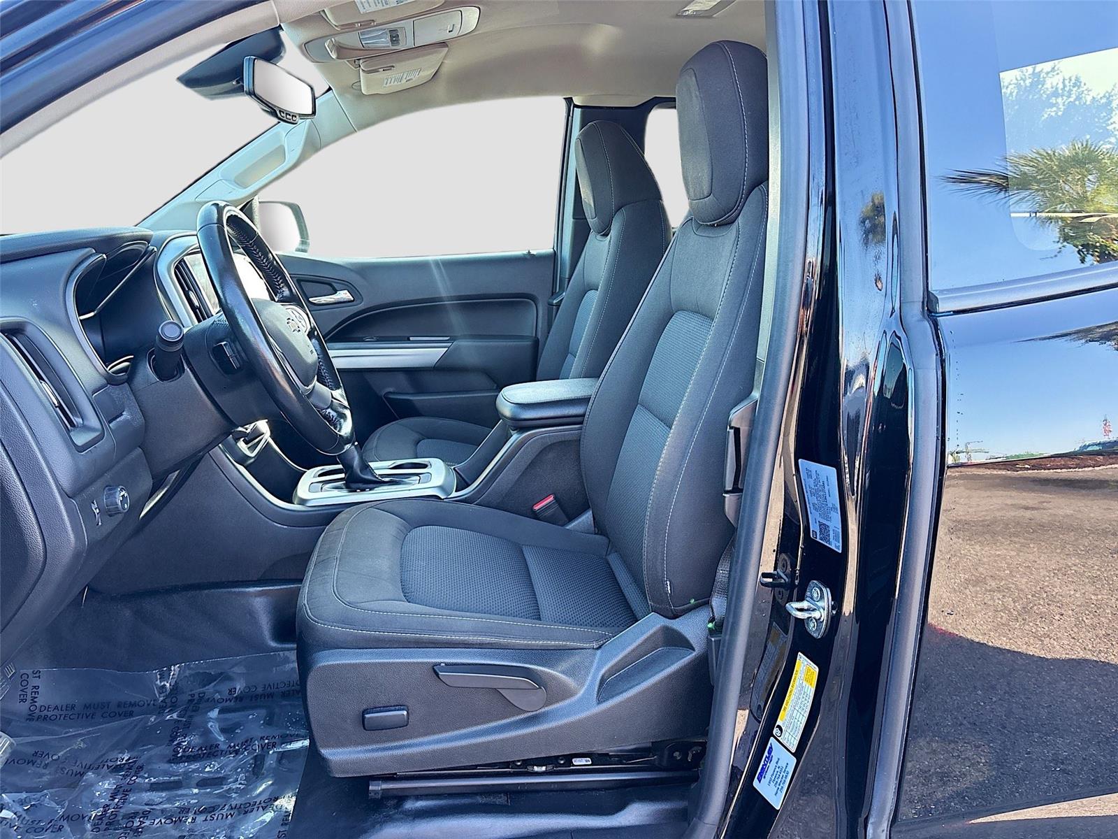 2022 Chevrolet Colorado 2WD LT