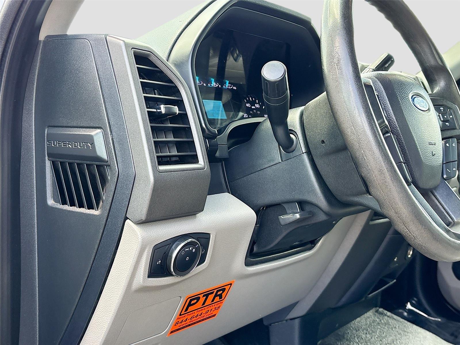2019 Ford Super Duty F-550 DRW XL