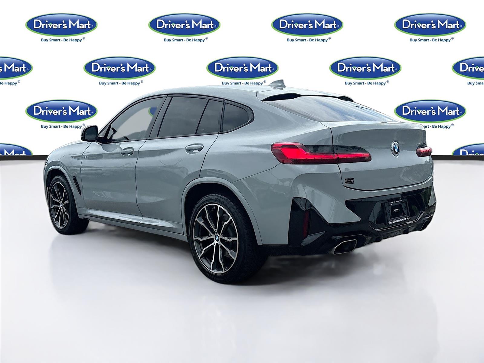 2022 BMW X4 xDrive30i