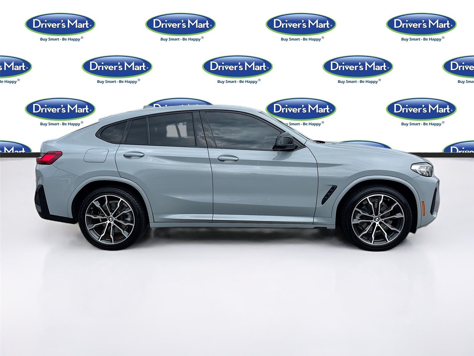 2022 BMW X4 xDrive30i