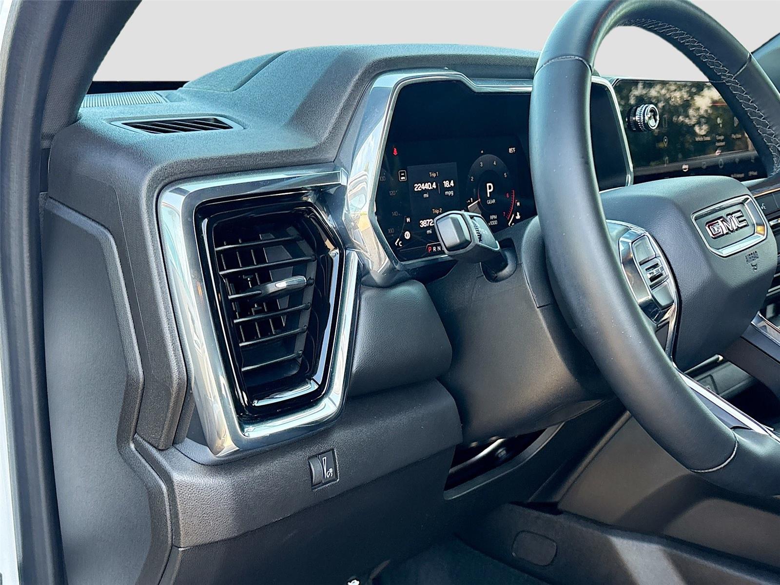 2024 GMC CANYON ELEVATIO