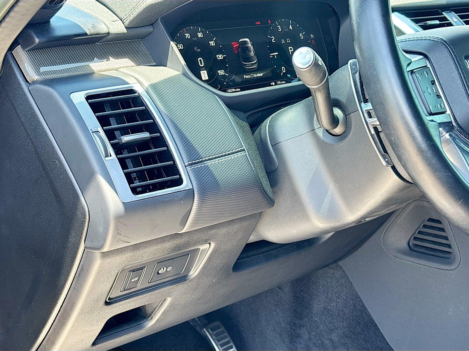 2023 Land Rover Discovery Metropolitan Edition