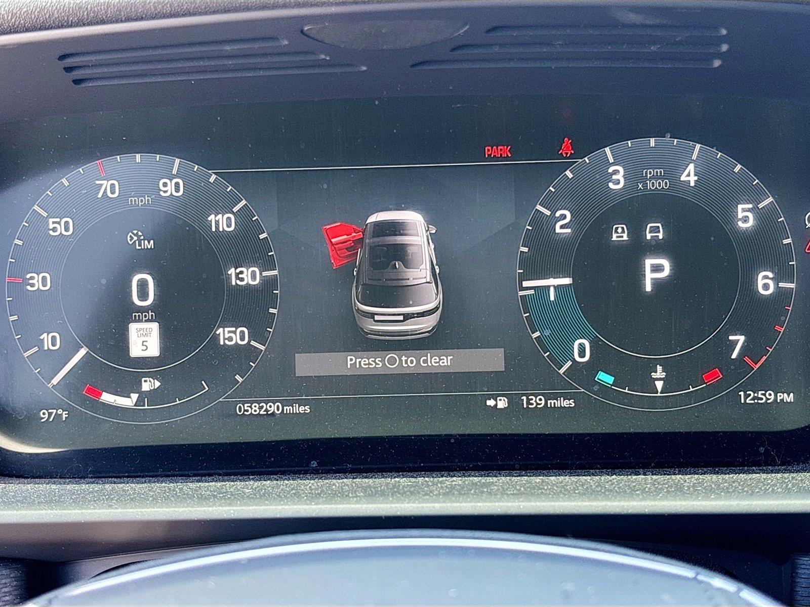 2023 Land Rover Discovery Metropolitan Edition