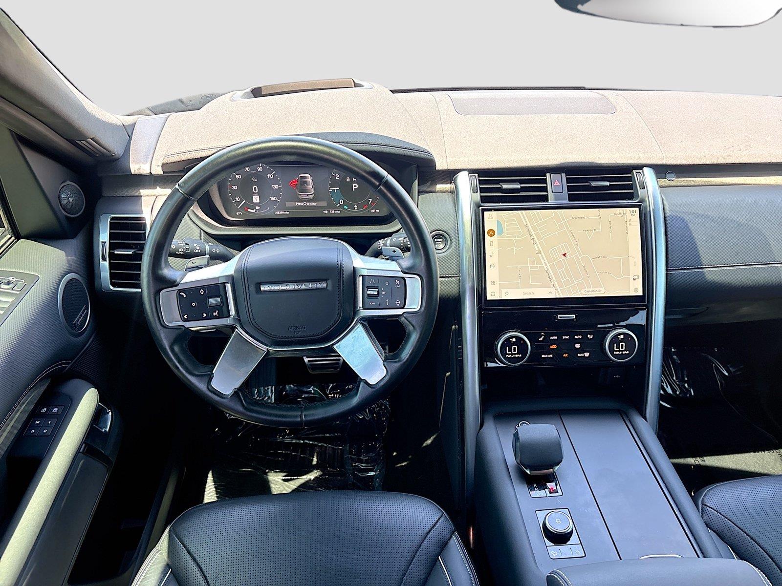 2023 Land Rover Discovery Metropolitan Edition