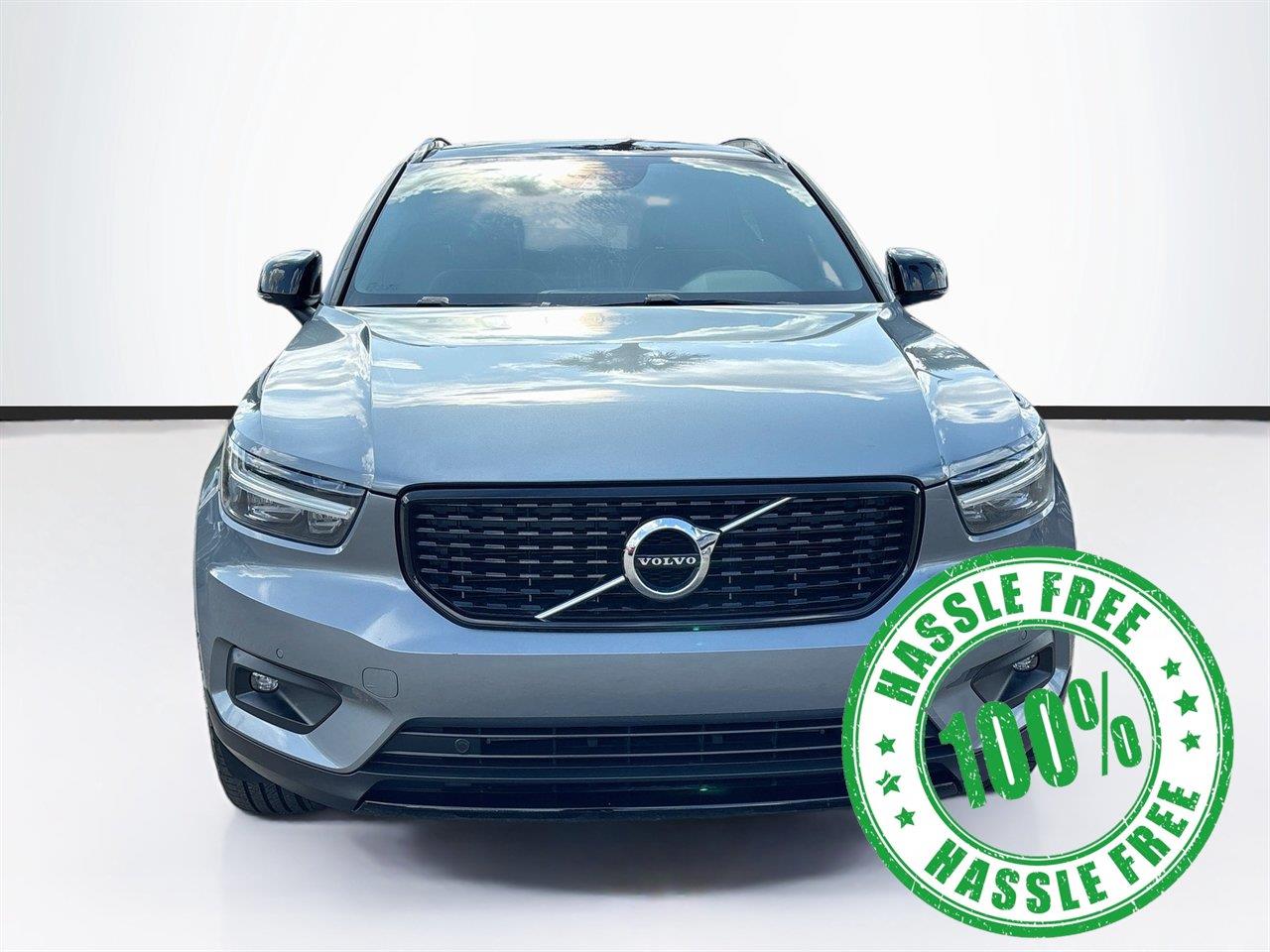 2019 VOLVO XC40 T4 R-DESIG