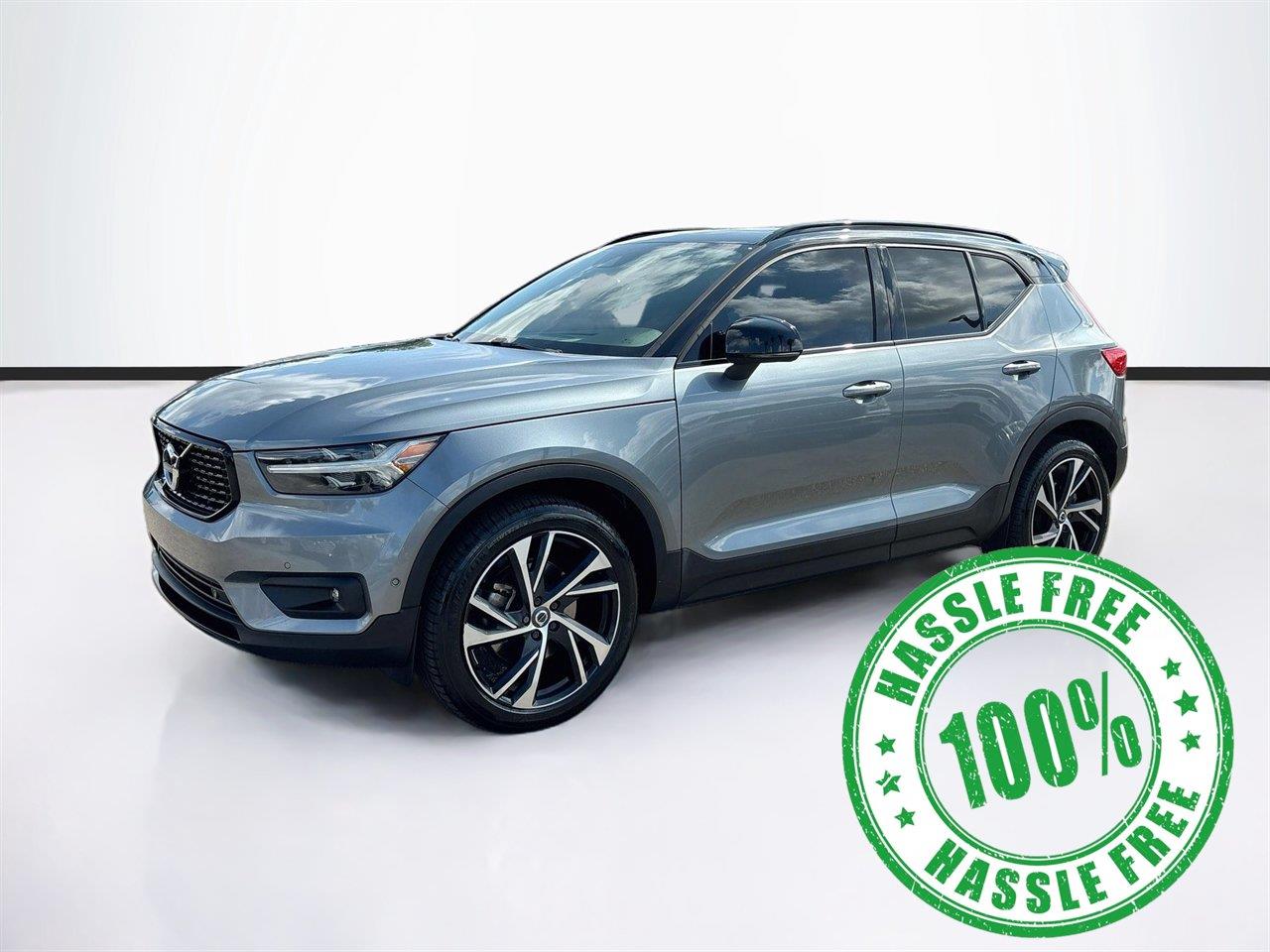 2019 VOLVO XC40 T4 R-DESIG