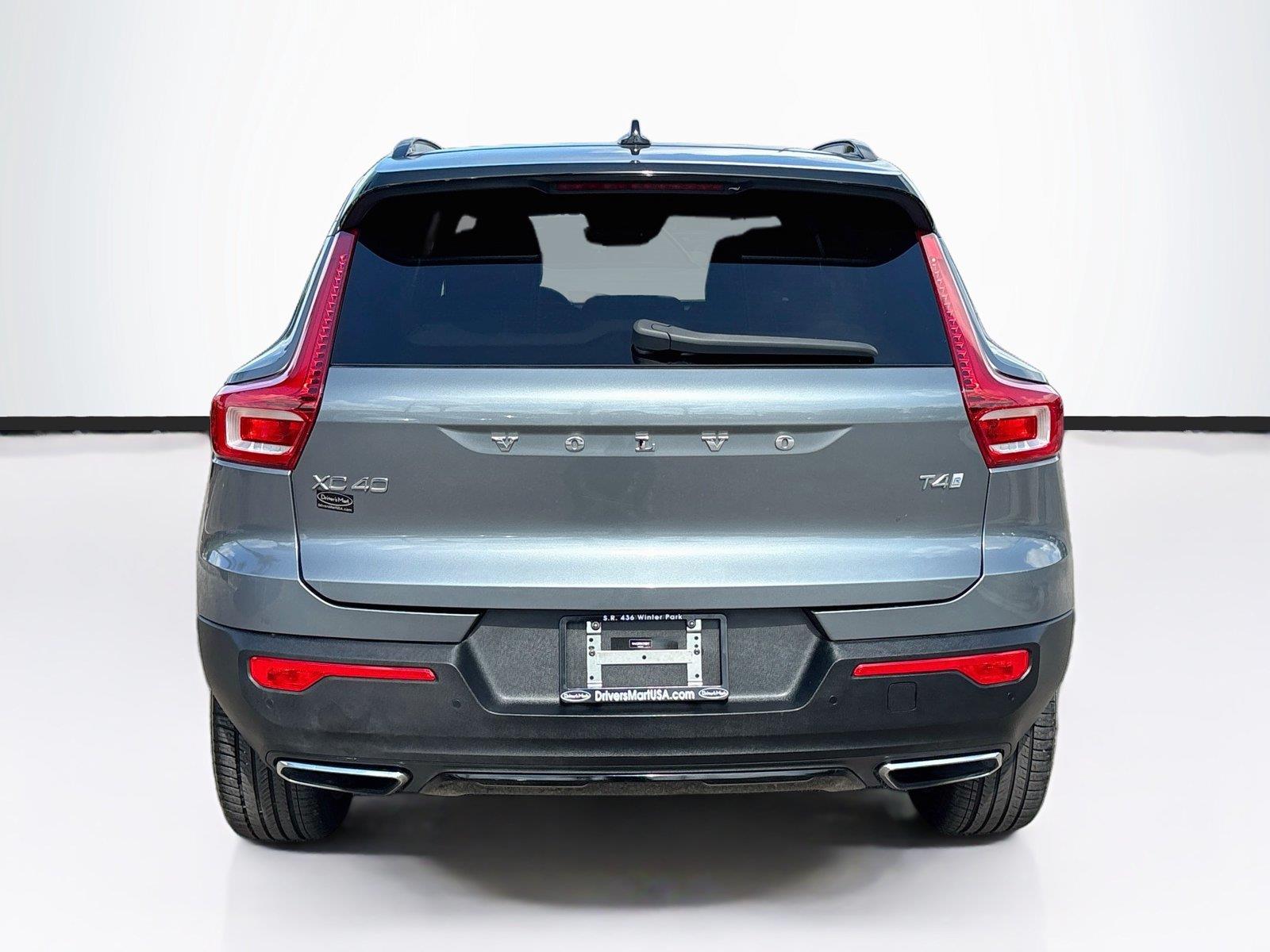 2019 VOLVO XC40 T4 R-DESIG