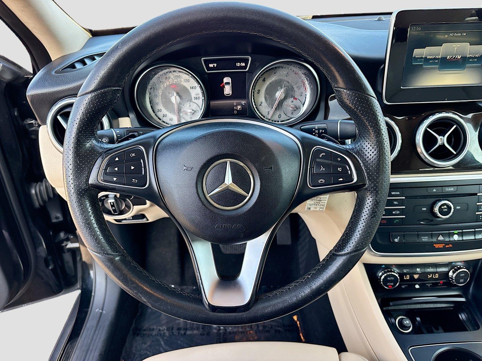 2017 MERCEDES-BEN GLA250