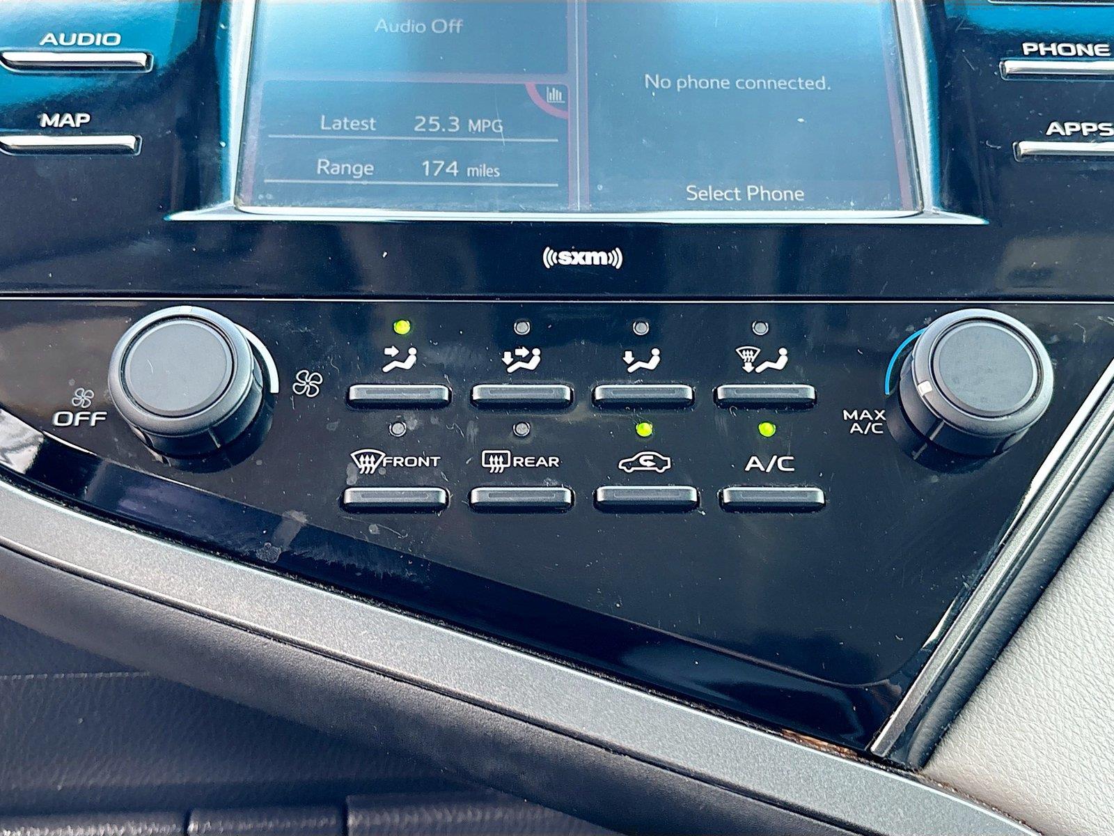 2020 Toyota Camry LE