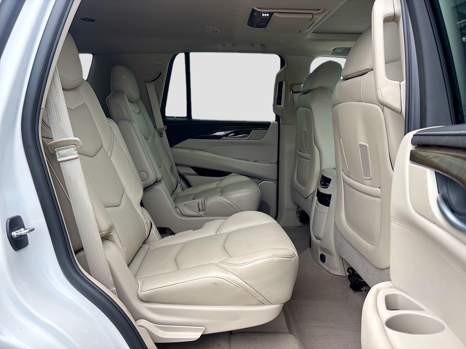 2018 Cadillac Escalade Luxury