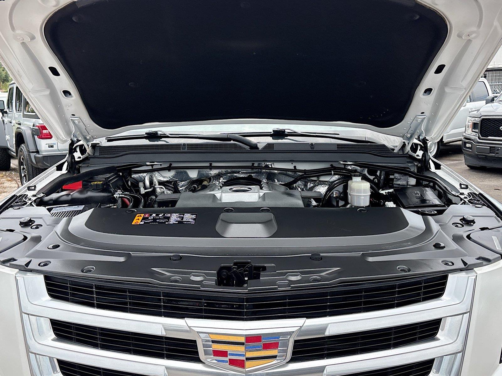 2018 Cadillac Escalade Luxury