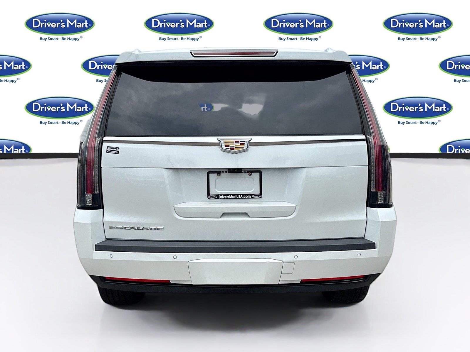 2018 Cadillac Escalade Luxury