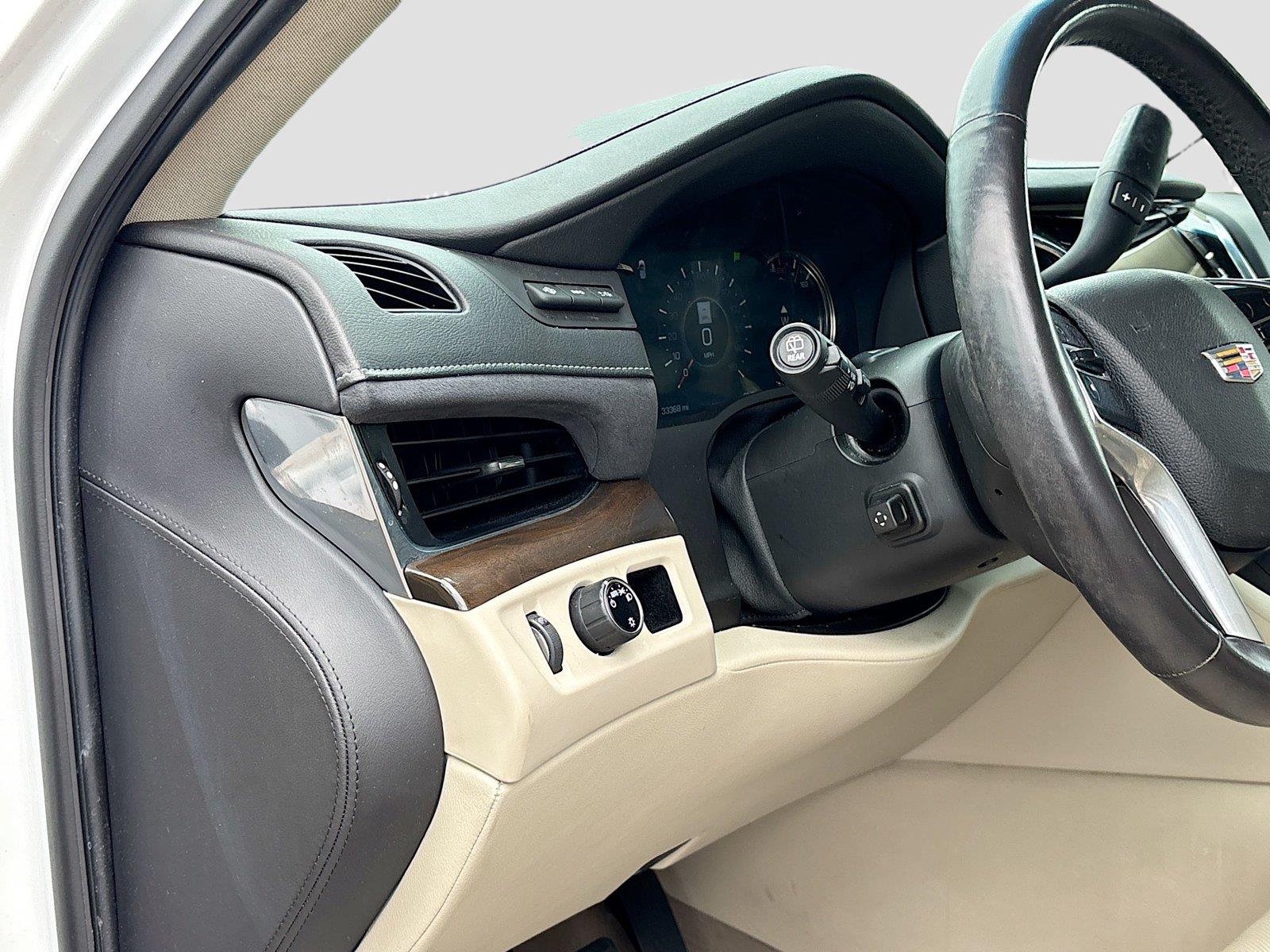 2018 Cadillac Escalade Luxury