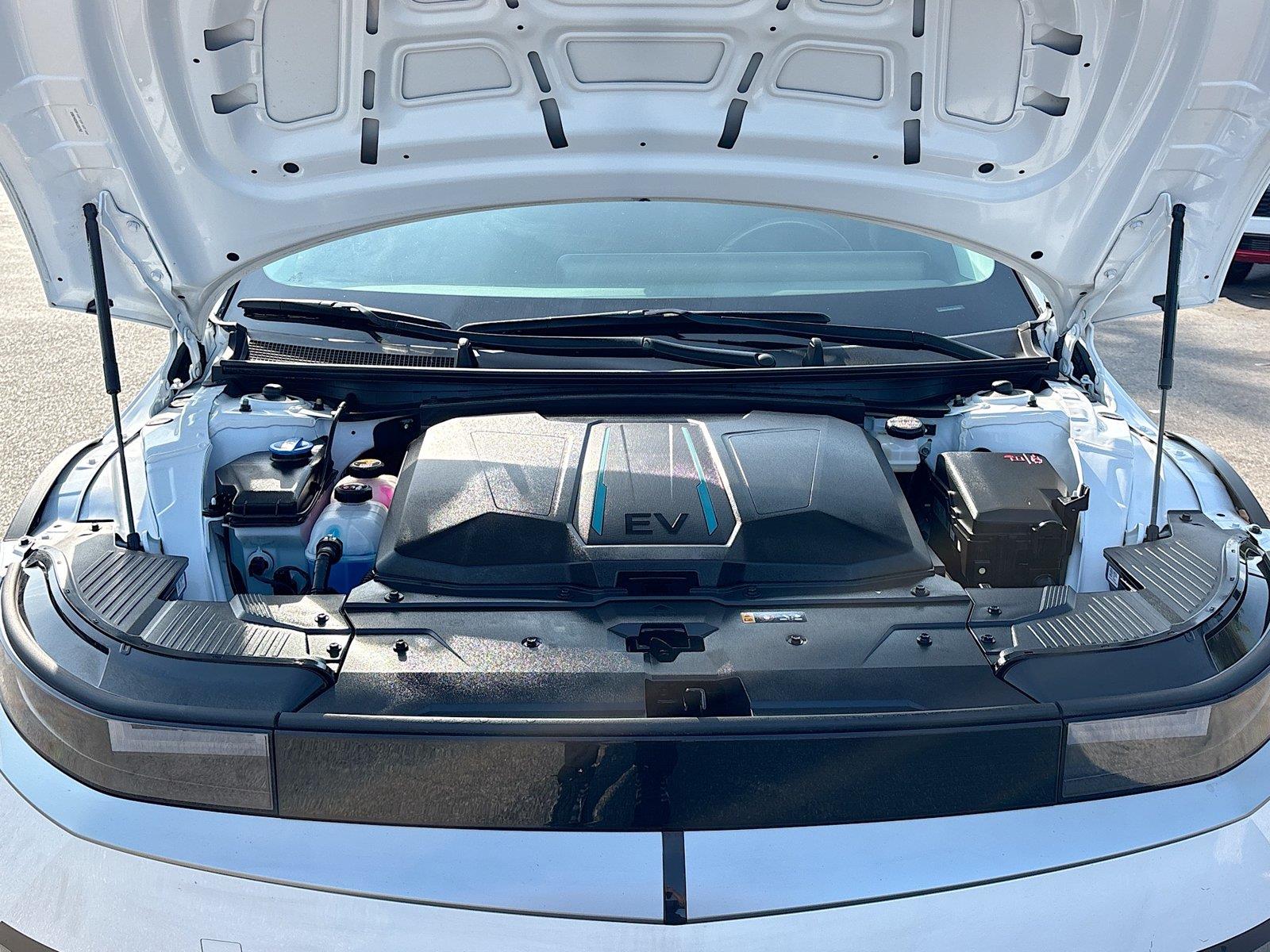 2024 Hyundai IONIQ 5 SEL