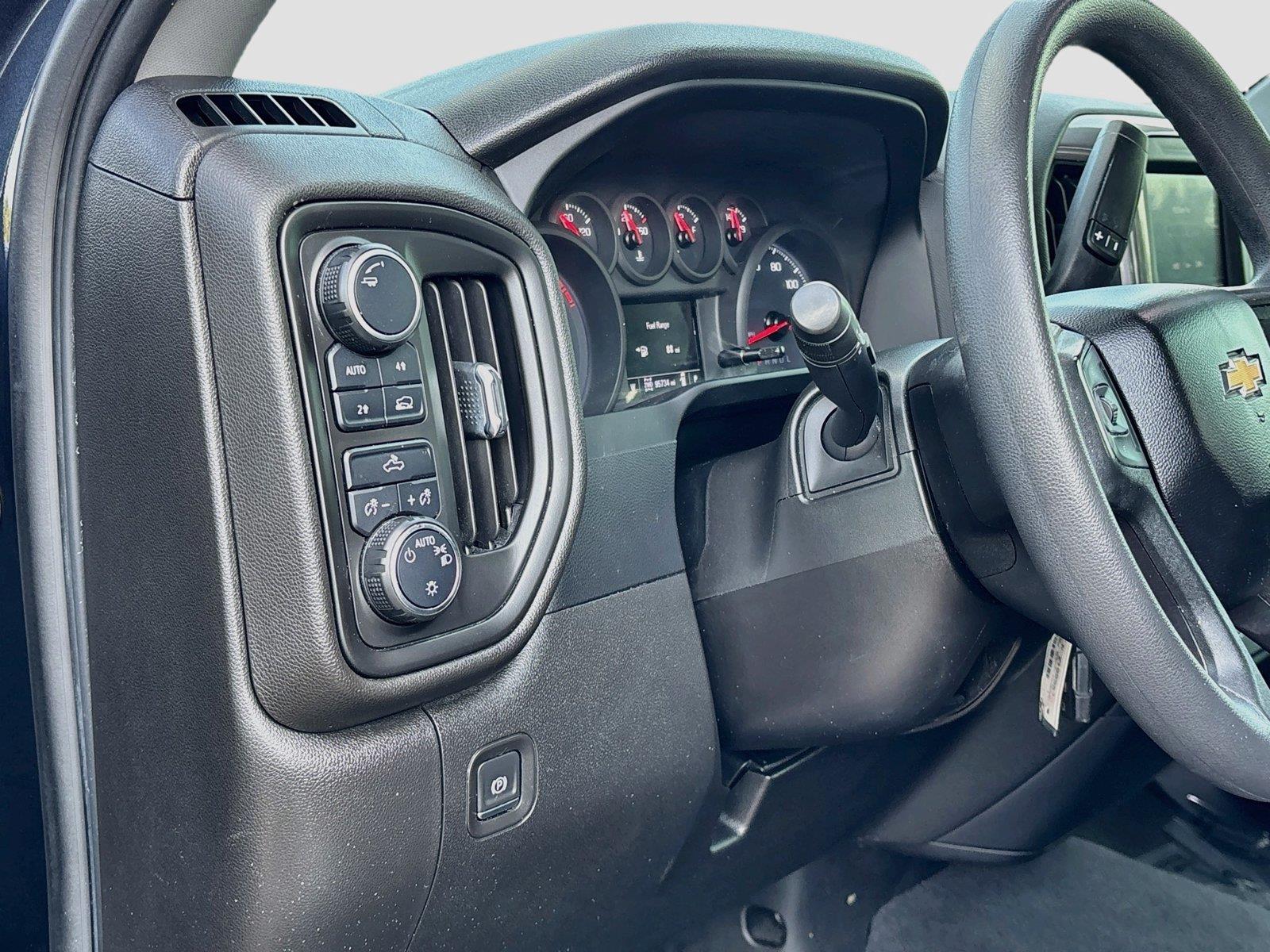 2022 Chevrolet Silverado 1500 LTD Custom