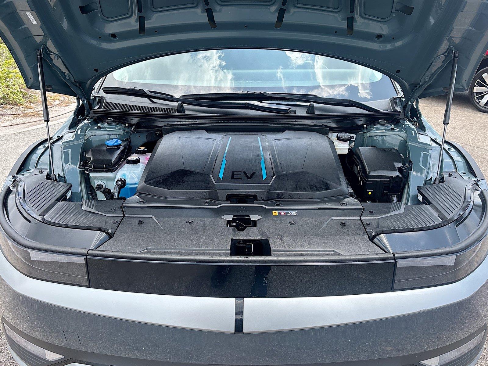 2023 Hyundai IONIQ 5 SE
