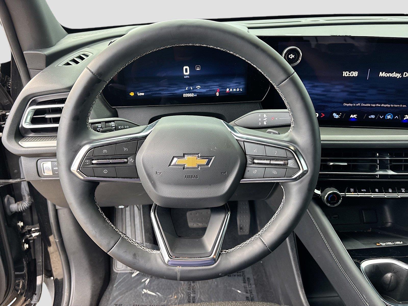 2025 Chevrolet Traverse FWD LT