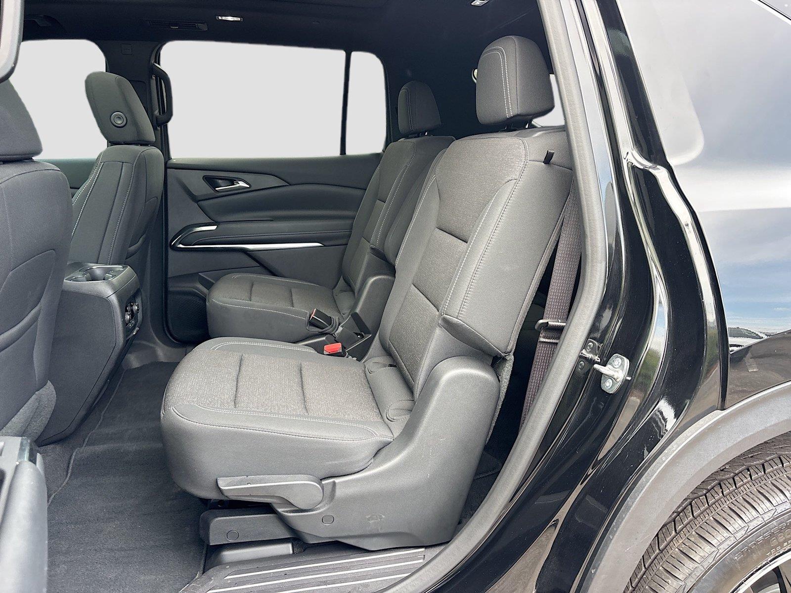 2025 Chevrolet Traverse FWD LT
