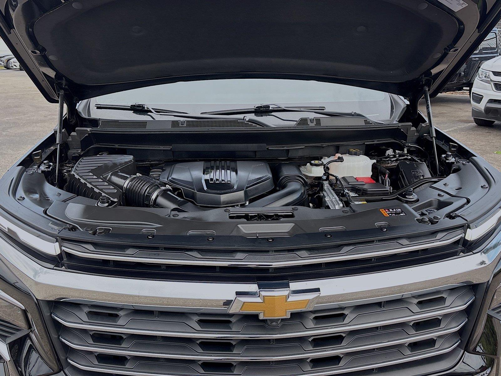 2025 Chevrolet Traverse FWD LT