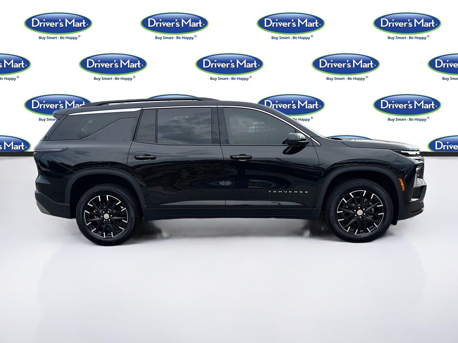 2025 Chevrolet Traverse FWD LT