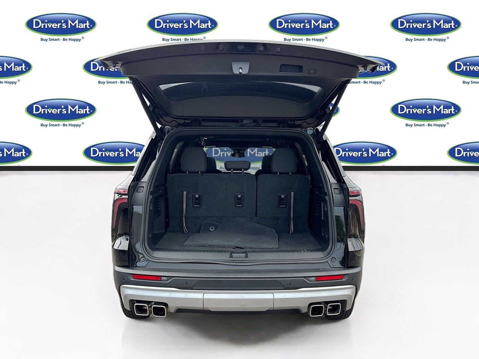 2025 Chevrolet Traverse FWD LT