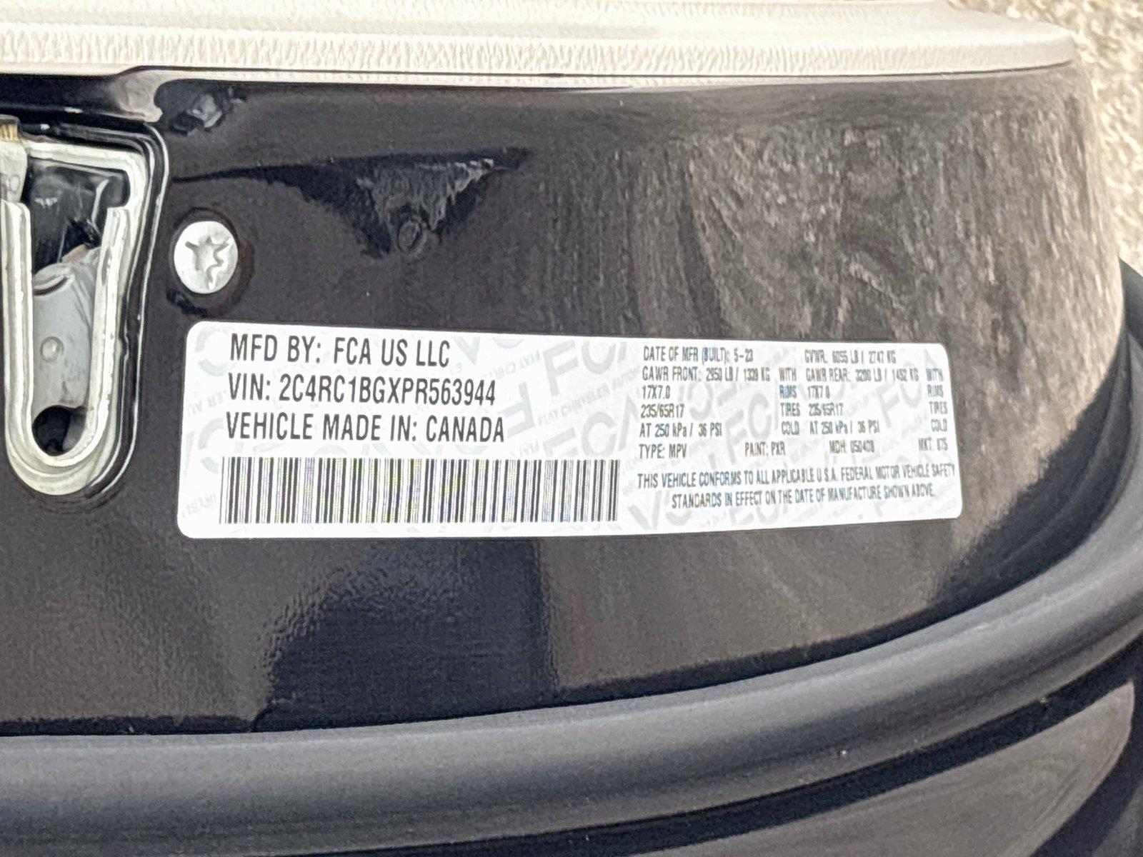 2023 Chrysler Pacifica Touring L